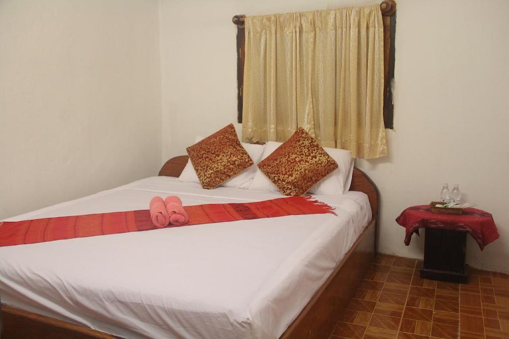Lpq Backpackers Hostel Luang Prabang Rom bilde