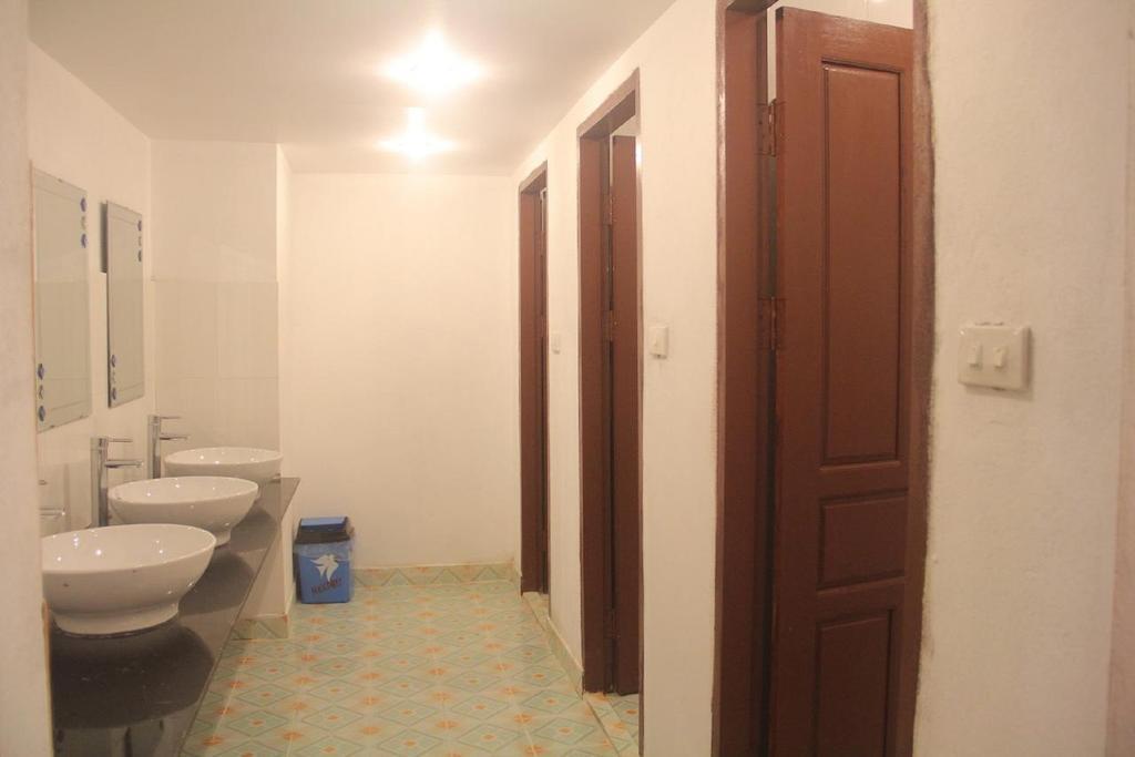 Lpq Backpackers Hostel Luang Prabang Rom bilde