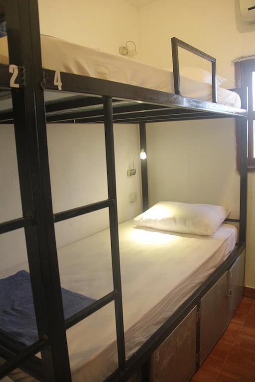 Lpq Backpackers Hostel Luang Prabang Rom bilde